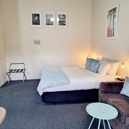Southpacific Motel Whangamata Eksteriør bilde