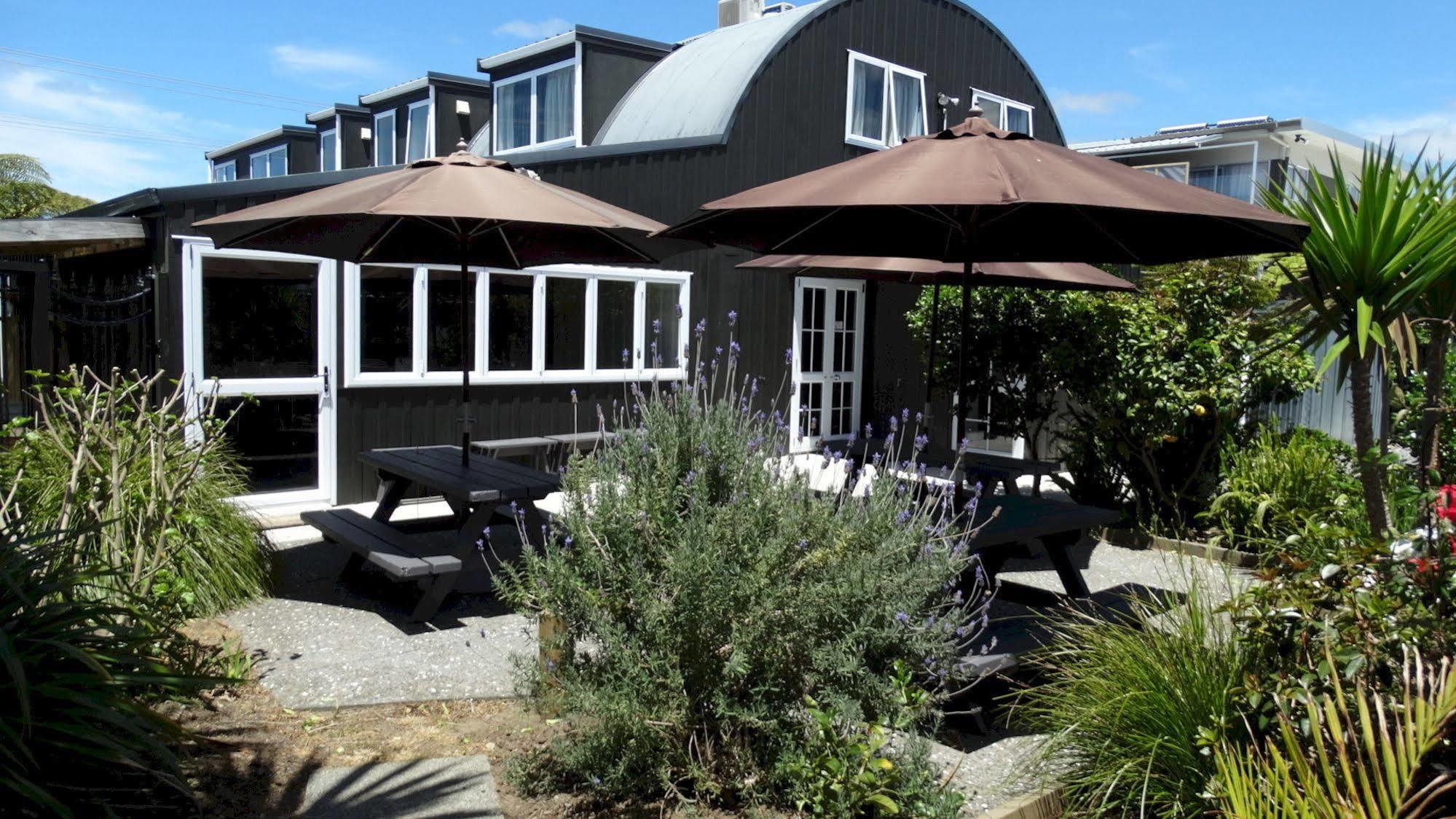 Southpacific Motel Whangamata Eksteriør bilde