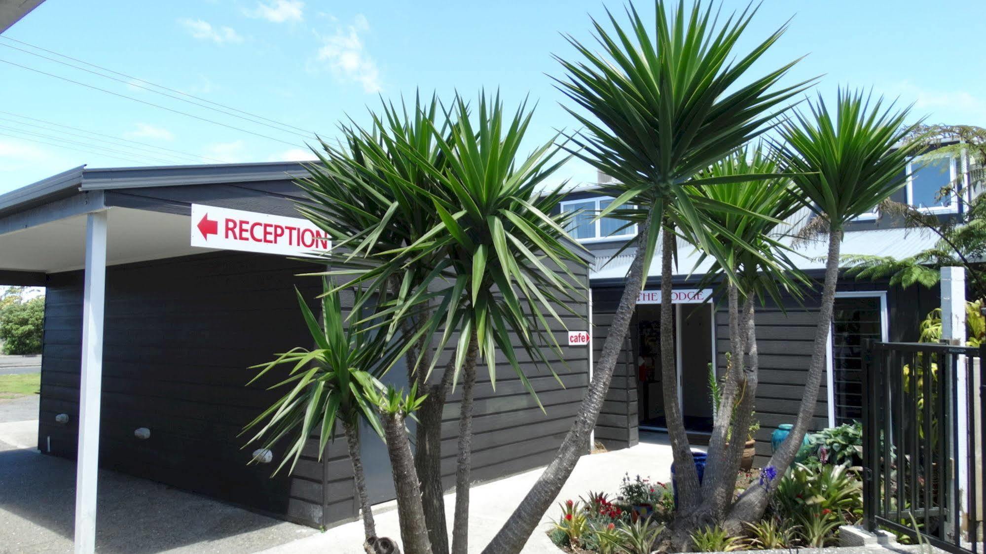 Southpacific Motel Whangamata Eksteriør bilde